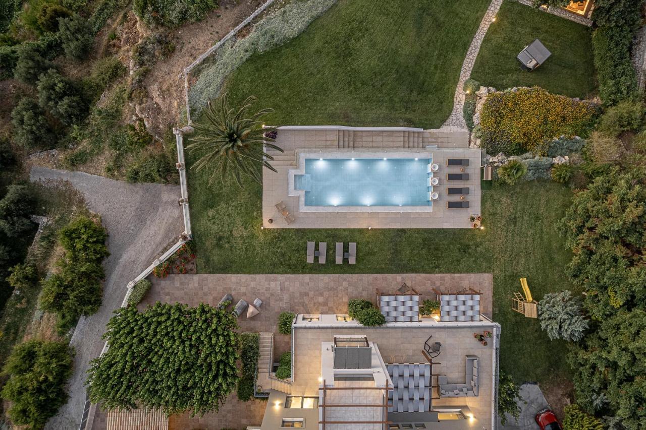 Villa Heora - The Floating Residence Tria Monastiria Екстер'єр фото